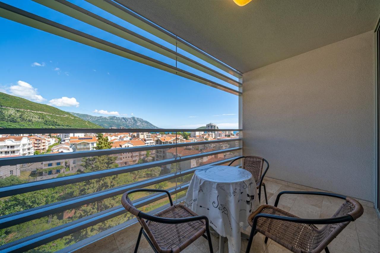 Sea View In Apartment Budva