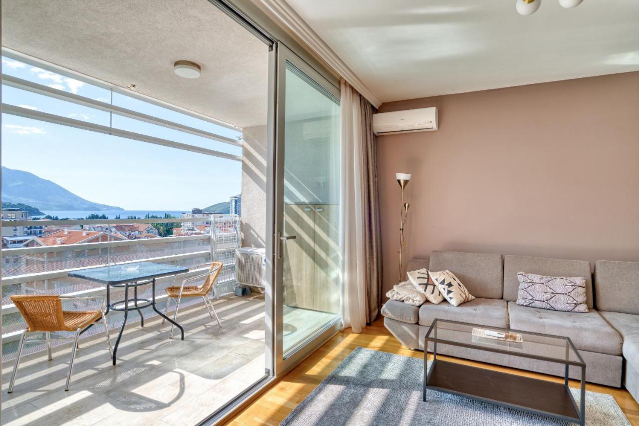 Sea View In Apartment